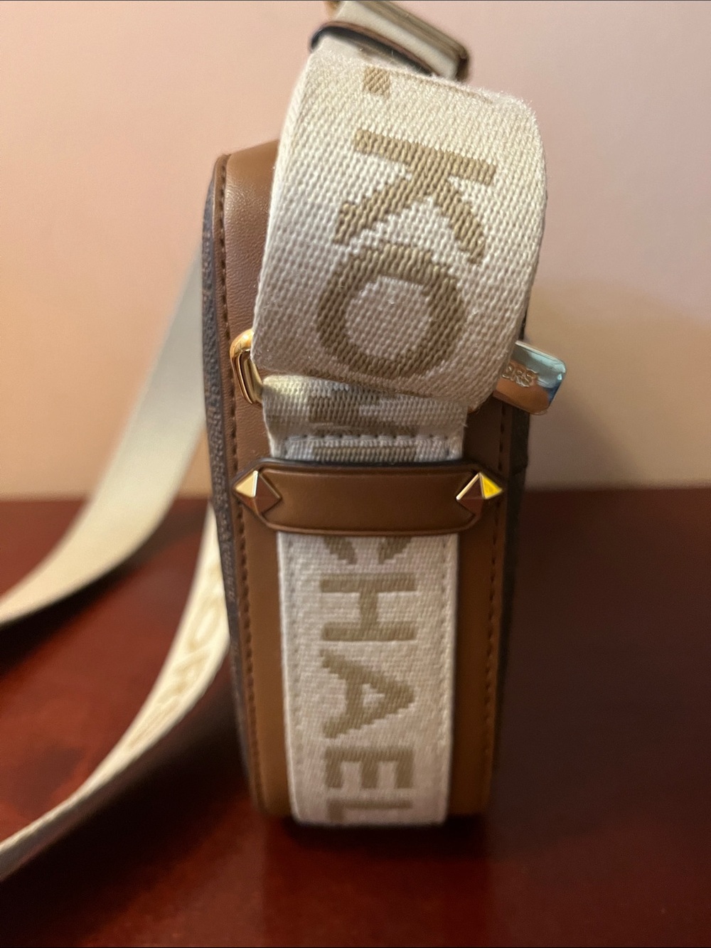 Michael Kors Brown Logo Crossbody Bag with Cream Strap - Picture 3 of 10